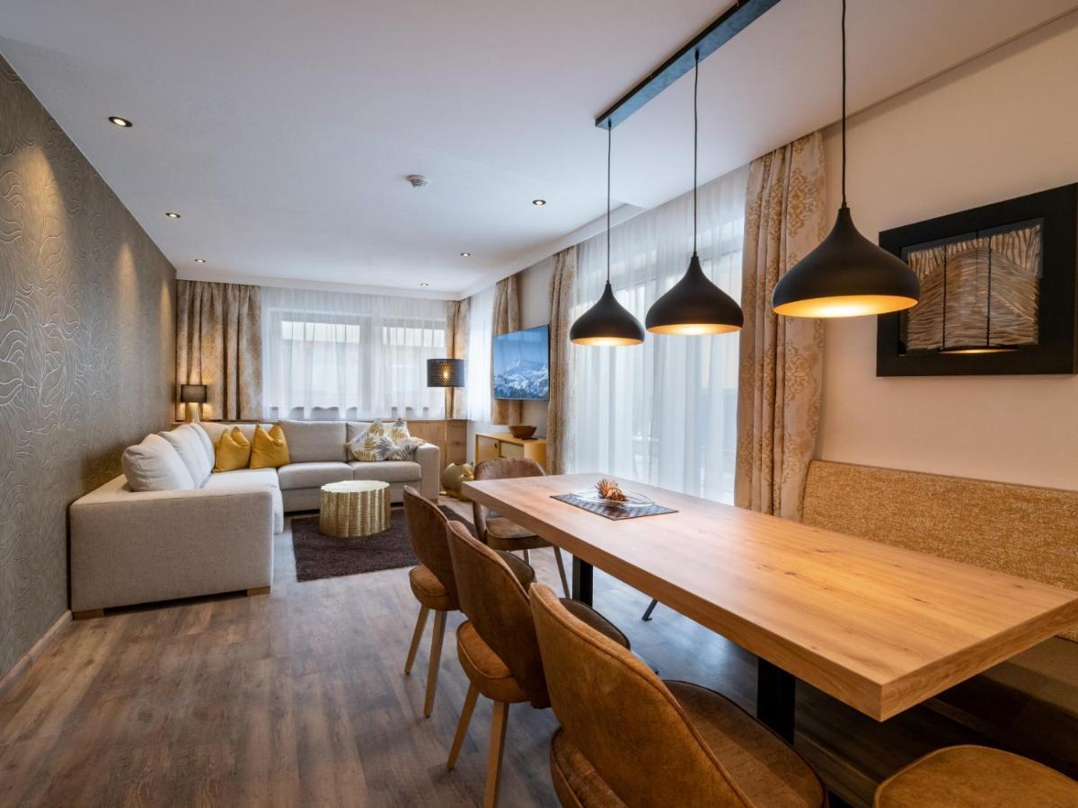 Alma Appartements Mayrhofen Eksteriør bilde
